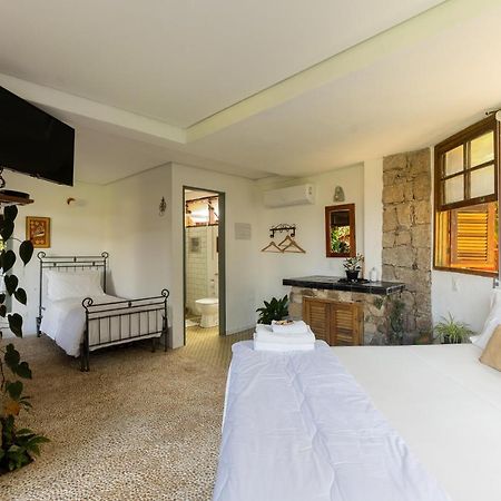 Feiticeira Guesthouse Ilhabela Zewnętrze zdjęcie